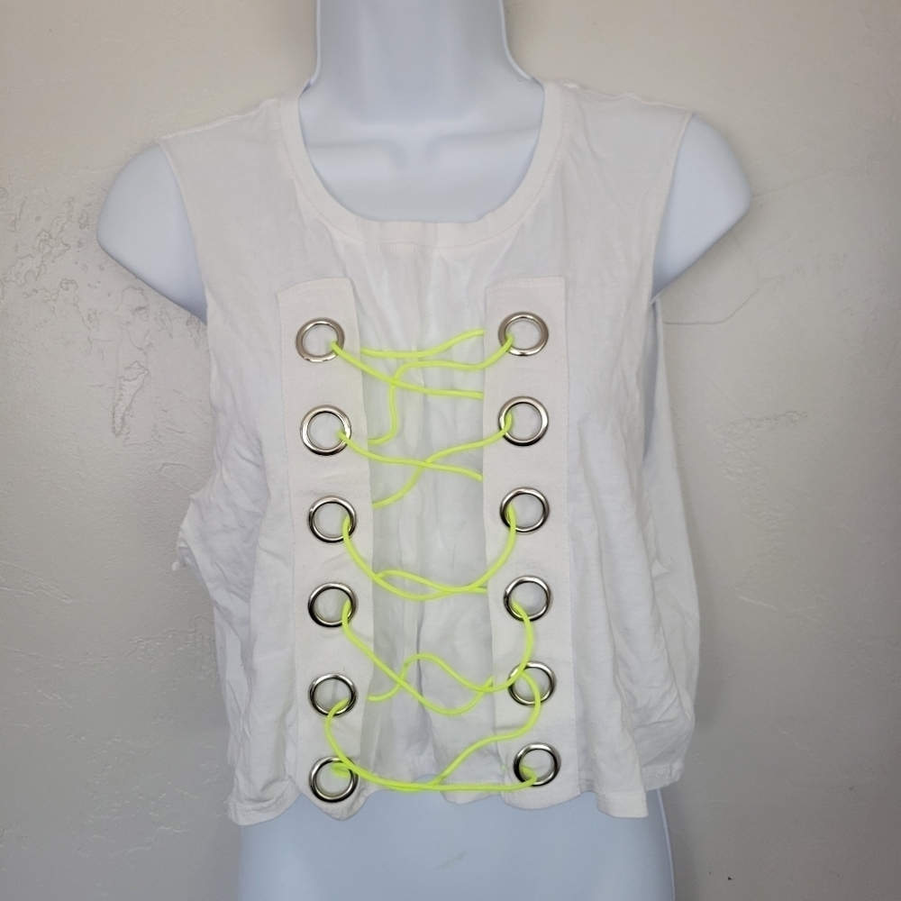 Emma & Sam Medium White Cropped Tank Top Neon Yellow Lace Up Grommets Crop